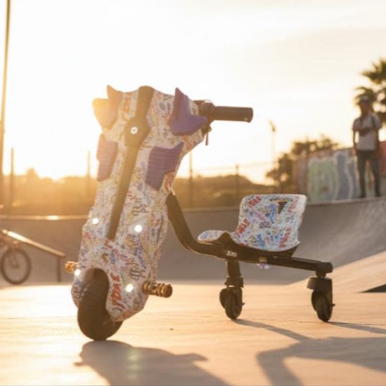 صورة سكوتر كهربائي بمقعد – بطارية 36V